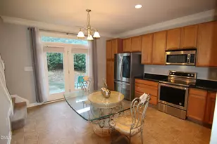 2010 Rapid Falls Rd, Cary, NC 27519 - Photo 9