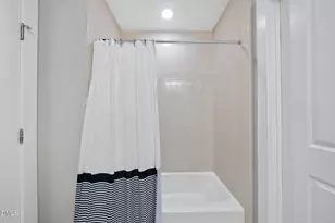 140 W Franklin St, Chapel Hill, NC 27516 - Photo 25