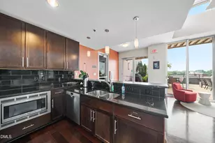 140 W Franklin St, Chapel Hill, NC 27516 - Photo 31