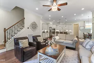 225 Brook Manor Ct, Cary, NC 27513 - Photo 9