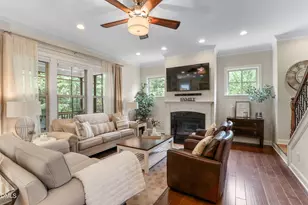225 Brook Manor Ct, Cary, NC 27513 - Photo 11
