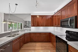 11912 Pembridge Ln, Raleigh, NC 27613 - Photo 51