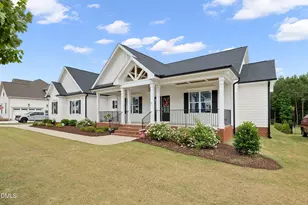 183 Batten Hl Ln, Selma, NC 27576 - Photo 9