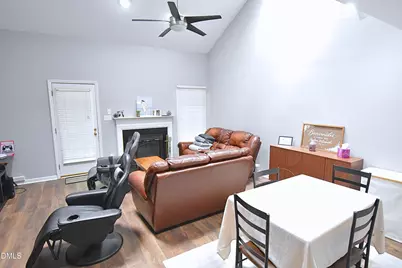 314 Riverwalk Circle, Cary, NC 27511 - Photo 5