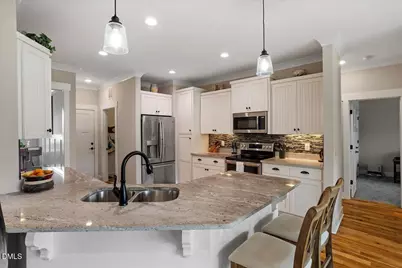 21 Home Run Alley, Benson, NC 27504 - Photo 11
