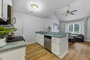 2672 Hitchcock Dr, Durham, NC 27705 - Photo 5