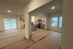 36 Plantation Dr, Youngsville, NC 27596 - Photo 9