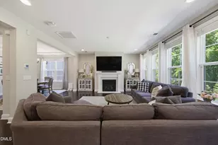7224 Villoria Ln, Raleigh, NC 27617 - Photo 11