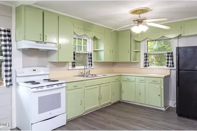 103 E Rose Street, Smithfield, NC 27577 - Photo 11