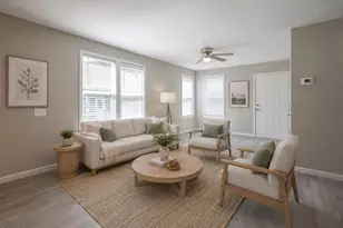 255 Erwin Rd, Chapel Hill, NC 27514 - Photo 3