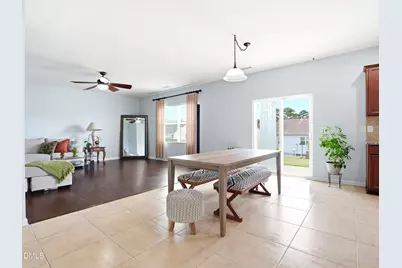 8128 Hovingham Way, Raleigh, NC 27616 - Photo 5