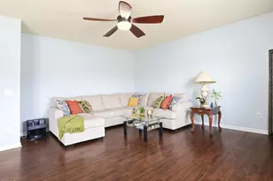 8128 Hovingham Way, Raleigh, NC 27616 - Photo 13