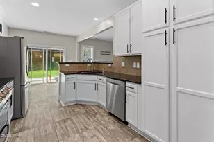 189 Kentucky Derby Ln, Lillington, NC 27546 - Photo 11