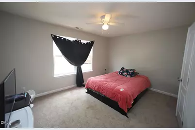 2718 Summer Stream Drive, Raleigh, NC 27610 - Photo 15