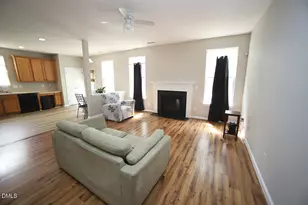 2718 Summer Stream Dr, Raleigh, NC 27610 - Photo 9