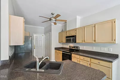 316 Trafalgar Lane, Cary, NC 27513 - Photo 7