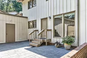 218 Kelso Ct, Cary, NC 27511 - Photo 3
