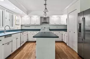 218 Kelso Ct, Cary, NC 27511 - Photo 15