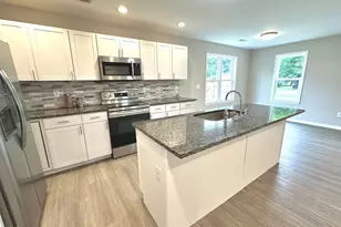 105 Hunter Pl, Carrboro, NC 27510 - Photo 11
