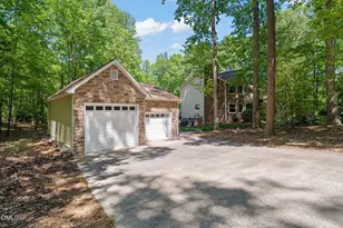 5016 Elkwood Ct, Raleigh, NC 27613 - Photo 7