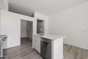 2441 Campus Shore Dr, Raleigh, NC 27606 - Photo 13