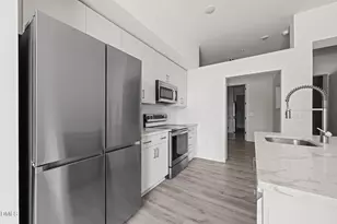 2441 Campus Shore Dr, Raleigh, NC 27606 - Photo 11