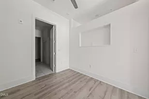 2441 Campus Shore Dr, Raleigh, NC 27606 - Photo 19