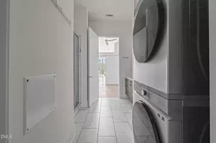 2441 Campus Shore Dr, Raleigh, NC 27606 - Photo 23
