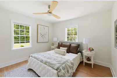 227 W Corbin Street, Hillsborough, NC 27278 - Photo 3