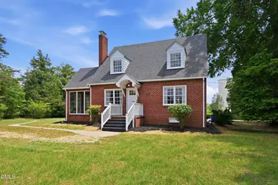 227 W Corbin Street, Hillsborough, NC 27278 - Photo 13