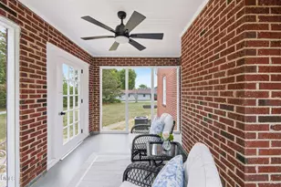 227 W Corbin St, Hillsborough, NC 27278 - Photo 29