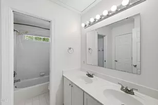 201 Ketrick Ct, Cary, NC 27519 - Photo 35