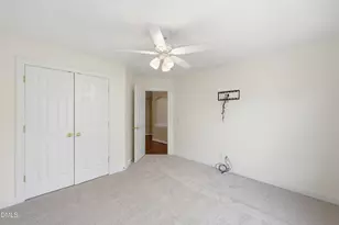 201 Ketrick Ct, Cary, NC 27519 - Photo 23