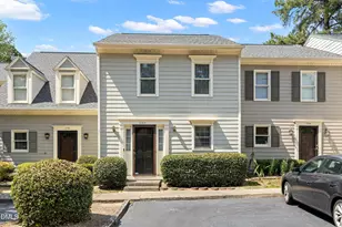 1708 Township Cir, Raleigh, NC 27609 - Photo 1