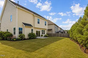 7633 Mapleshire Dr, Raleigh, NC 27616 - Photo 23