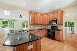 104 Armfield Ct, Cary, NC 27519 - Photo 15