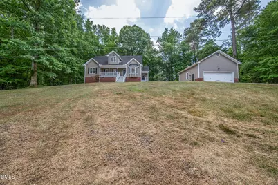 40 Ryans Lane, Clayton, NC 27520 - Photo 3