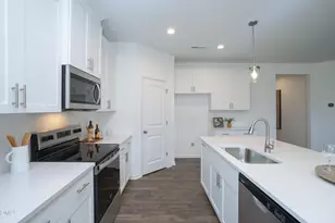 438 Providence Crk Dr, Fuquay Varina, NC 27526 - Photo 19