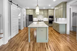 1037 Whitehall Cir, Durham, NC 27713 - Photo 7