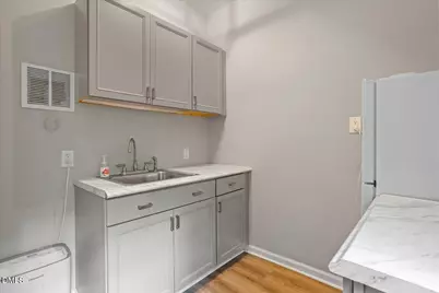 629 Brookview Drive, Chapel Hill, NC 27514 - Photo 21