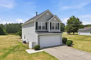 2057 Hidden Pond Dr, Creedmoor, NC 27522 - Photo 3
