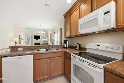1905 Bartlett Circle, Hillsborough, NC 27278 - Photo 11