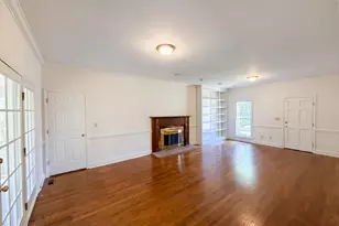 345 Courtyard Ln, Fayetteville, NC 28303 - Photo 3