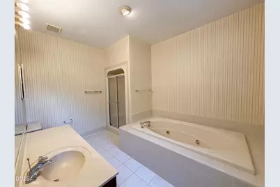 345 Courtyard Lane, Fayetteville, NC 28303 - Photo 11