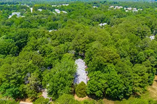 143 Hedgerow Ct, Cary, NC 27513 - Photo 35
