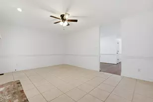143 Hedgerow Ct, Cary, NC 27513 - Photo 15