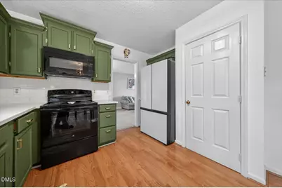 5806 Wrenwood Court, Durham, NC 27703 - Photo 15