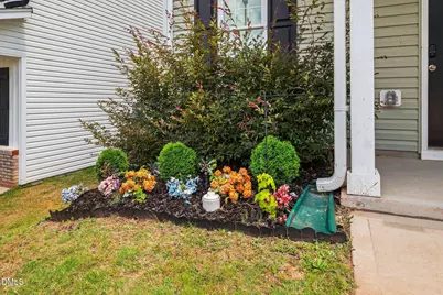 52 Elliot Drive, Clayton, NC 27520 - Photo 5
