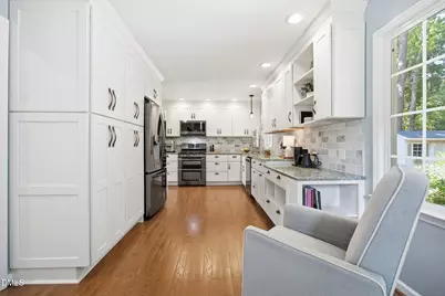 915 Union Street, Cary, NC 27511 - Photo 3
