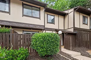 4268 Lake Ridge Dr, Raleigh, NC 27604 - Photo 5